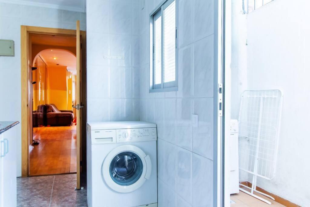 Estudio Para Parejas Con Wifi En La Playa Valencie Pokoj fotografie